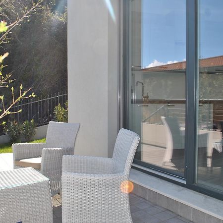 Baia Blu - Luxury Apartments With Pool Cremia Kültér fotó