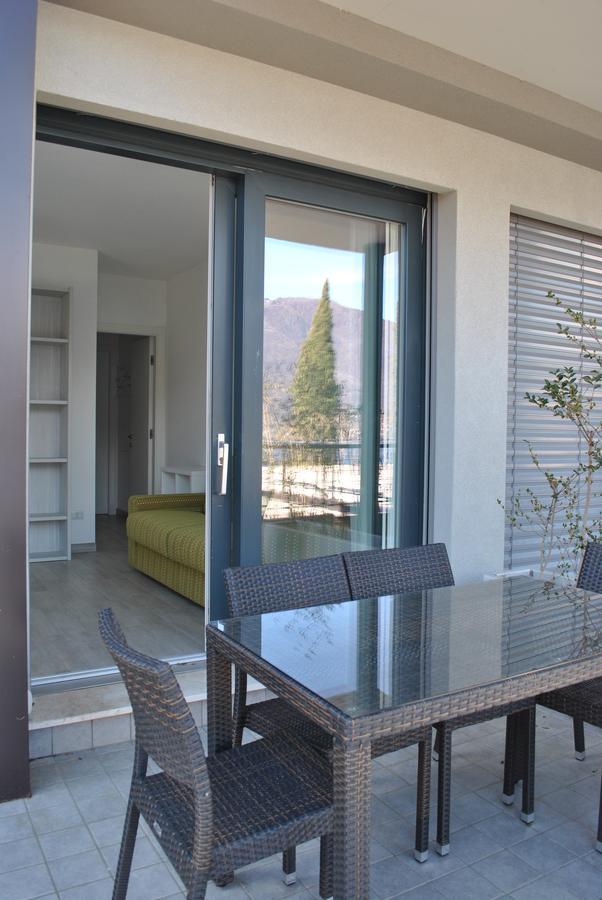 Baia Blu - Luxury Apartments With Pool Cremia Kültér fotó